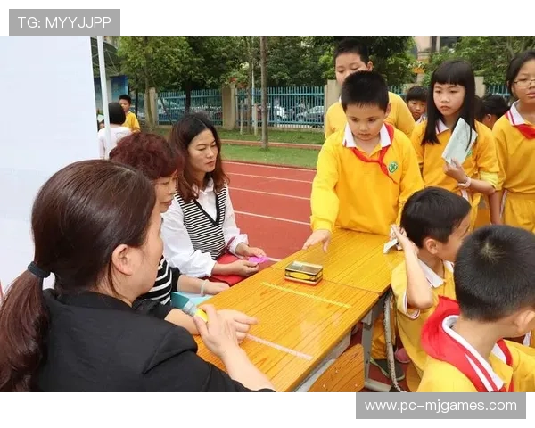 意甲科技体验日，公众参与互动